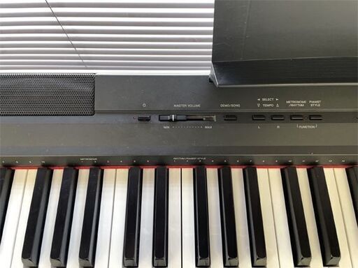 スタイリッシュ！！ヤマハ中古電子ピアノP115　　２０１７年製