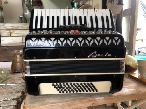 BＡIー L E  アコーディオン再値下げしました。 BAIー L E アコーディオン再値下げしました。