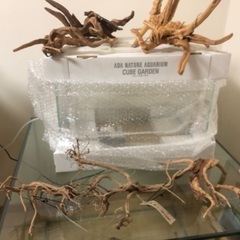ADAキューブガーデン 水槽 流木 などまとめて