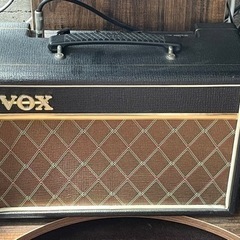 アンプ　VOX Pathfinder 10