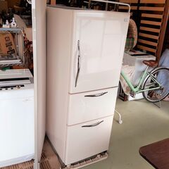 【商談中】日立 3ドア冷蔵庫 265L 2011年製 R-S27...