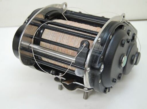 【ジャンク品】ミヤマエ ミヤエポック 900DX コマンド8 電動リール ジャンク品】ミヤマエ ミヤエポック 900DX コマンド8 電動リール