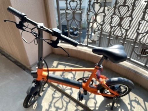 電動自転車　アルミフレーム　ライト付き　サイクル 14インチ ハンドル折りたたみ★走行速度約24km/h 公道走行不可