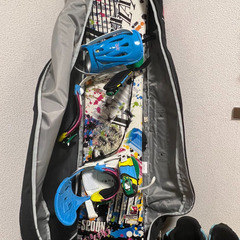 スノーボードセット一式（板、袋、靴、ウェア、ゴーグル、帽子）