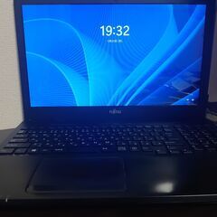 富士通 高速SSD240G 高性能第6世代Core i3搭載 メモリ4G CD/DVD/読み書き