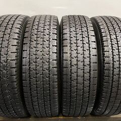 TOYO DELVEX 935 195/80R15 107/10...