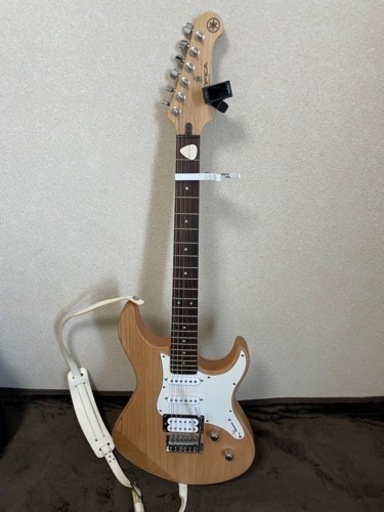 エレキギター　YAMAHA Pacifica 112v アンプ付き