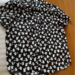 H&M ポケモン　ピカチュウ　総柄 半袖　Ｌ　デザインシャツ