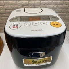  アイリスオーヤマ　5号炊き　2017年製　炊飯器　RC-MA50-B