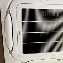 ダイキン業務用エアコン　確か2017年製ツインタイプ