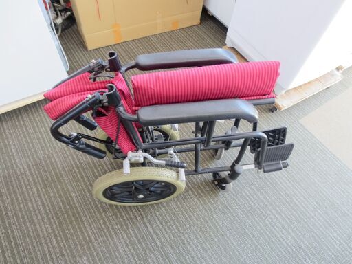 □介助型 スタンダード 車いす TH-2SB