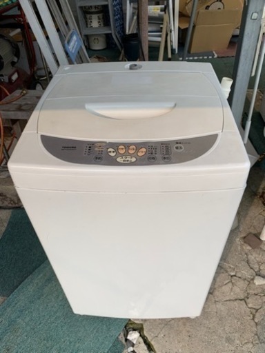 【リサイクルサービス八光　田上店　安心の1か月保証　配達・設置OK】TOSHIBA 全自動洗濯機 AW-F42S 2001年製