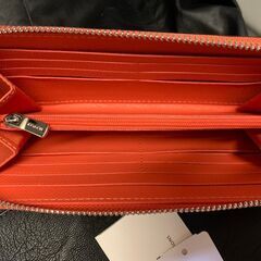 【COACH】コーチ　シグネチャー イチゴ柄 カーキラウンドファスナー 長財布 コーチ