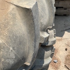 16.9 /r30 キングタイヤ　クボタ