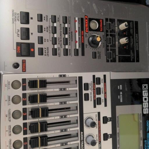 配信機器・PA機器・レコーディング機器 BOSS BR-1200 DIGITAL RECORDING STUDIO 配信機器・PA機器・レコーディング機器 BOSS BR-1200 DIGITAL