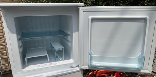 RKGRE-902】特価！アビテラックス/Abitelax/138L 冷蔵庫/AR-143E/中古  