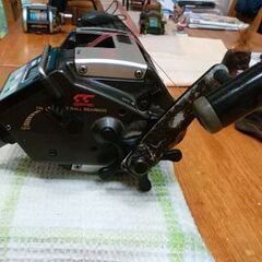 釣り 最強巻き力  RYOBI  剛技 AD電動１０１　リール  