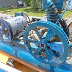 富士コンプレッサー製小型往復空気圧縮機FS-15（200V）