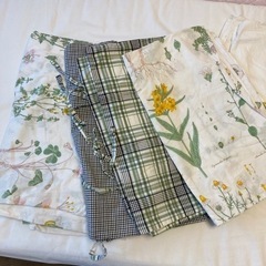 【0円】IKEAセミダブル用ベッドカバーセット2種類