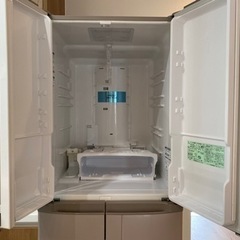 キレイな冷蔵庫です。