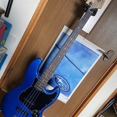 ［値下げ］［美品］エレキベース　島村楽器　Squier by F...