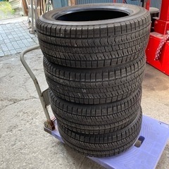 【ネット決済】スタッドレスタイヤ　205/55R17 4本