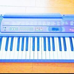電子ピアノ　CASIOカシオ　光ナビゲーションLK-20