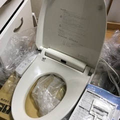 【決まりました】ウォシュレット　シャワートイレ　温水便座　リクシル　イナックス　CW-KB21 オフホワイト 決まりました】ウォシュレット シャワートイレ 温水便座 リクシル