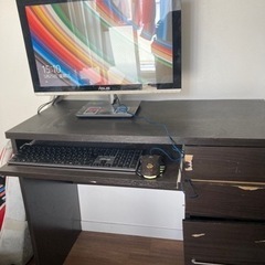 パソコン　テーブル　机