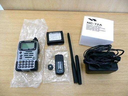 美品 バーテックス STANDAED VX-7 50/144/430MHz スタンダード無線機 