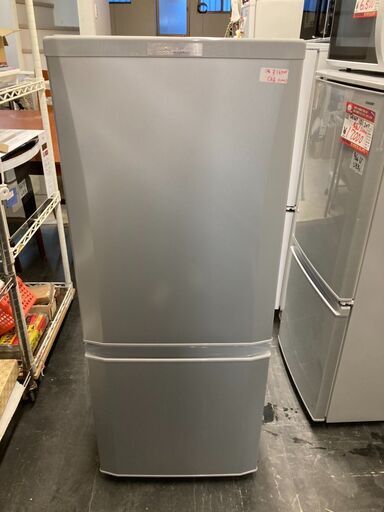 ☆中古￥16,500！【会員価格￥13,000】MITSUBISHI　146㍑2ドア冷蔵庫　家電　MR-P15D-S型　2018年製　幅48cmｘ奥行60cmｘ高さ121cm　【BE134】