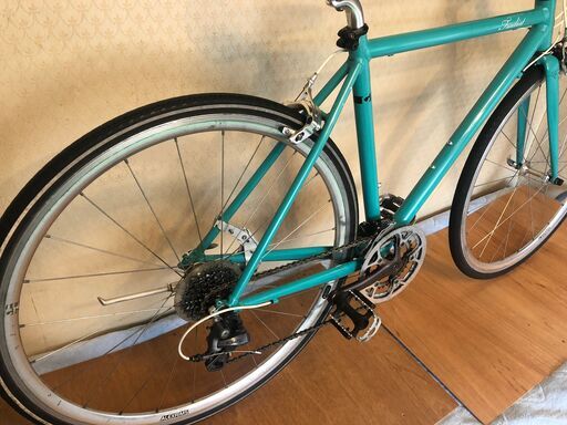 超爆安 ジャイアント TRADIST Sサイズ 自転車本体