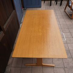無印良品(MUJI)の人気のリビングでもダイニングでもつかえるテーブル