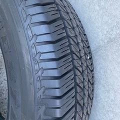 夏タイヤ　265/70R17