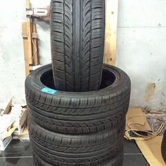 【取引中】TRIANGLE TR967 215/45ZR17 1...