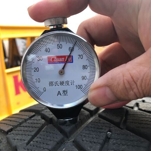 アルファロメオ ジュリエッタ用/純正 アルミホイール 7.0J-16インチ + スタッドレス ４本【中古】