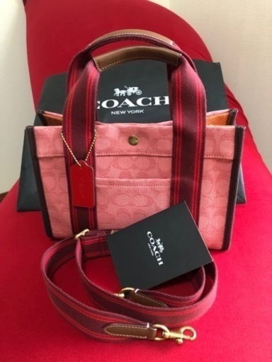 新作　coachバック