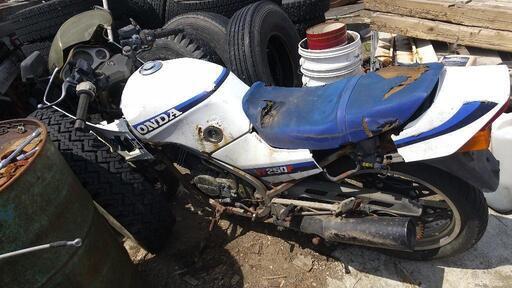 VT250F 完全ジャンク 部品取りに