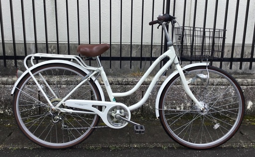 ＜整備・美品＞シティサイクル・26インチ自転車・外装6段変速・LEDライト ホワイト 鍵付き・洗車済ピカピカ♪