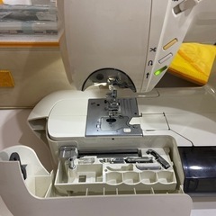 保証付き美品 刺繍ミシンJUKI HZL-010N