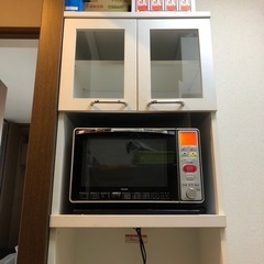 【無料】オーブンレンジ付き食器棚大型サイズ