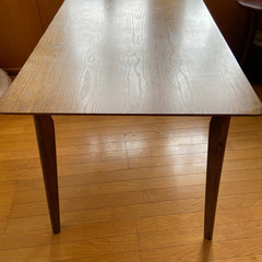 ダイニングテーブル　(1200×750×720)