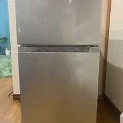 アイリスオーヤマ　2020年製　単身用　ノンフロン冷凍冷蔵庫　シルバー
