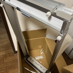 お譲り先決定】コロナ窓用エアコンCW-1621〈2021年製〉