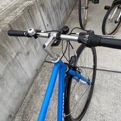 アストロイア 700C 外装6段変速 ブルー クロスバイク 学生 中古 自転車