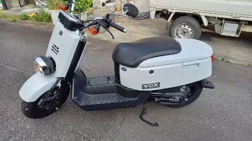 原付バイク売ります。 ヤマハBOXデラックス新古車