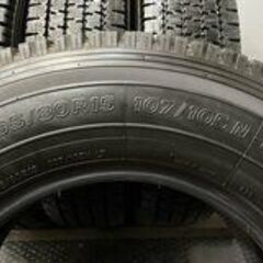 TOYO DELVEX 935 195/80R15 107/105N LT 15インチ スタッドレス 4本 2021年製 バリ溝 ハイエース キャラバン等　(TG748)クレジットカード QRコード決済可能