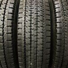 TOYO DELVEX 935 195/80R15 107/105N LT 15インチ スタッドレス 4本 2021年製 バリ溝 ハイエース キャラバン等　(TG748)クレジットカード QRコード決済可能