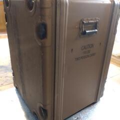 米軍放出品ミリタリーボックス