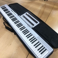 美品‼︎   小型　電子ピアノ　88KEY   収納ケース…